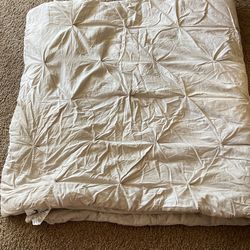 Queen Comforter 