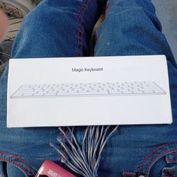 Brand New Magic Keyboard Apple 