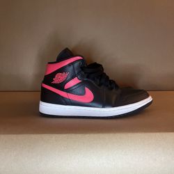 Jordan 1 Siren Red Size 9