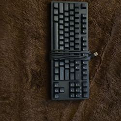 Aukey 75% GAMING KEYBOARD (send Me Offers)