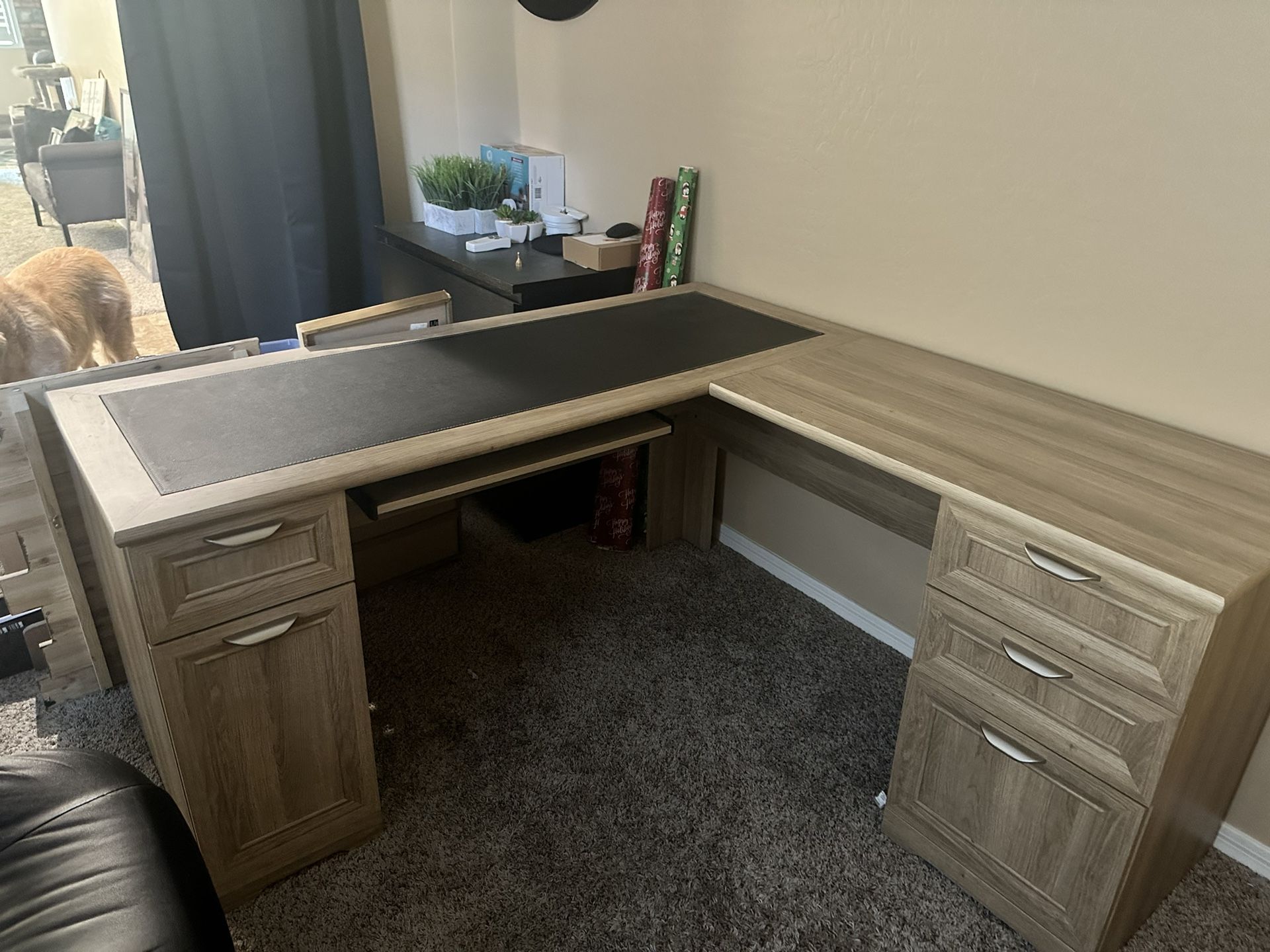 Office Desk
