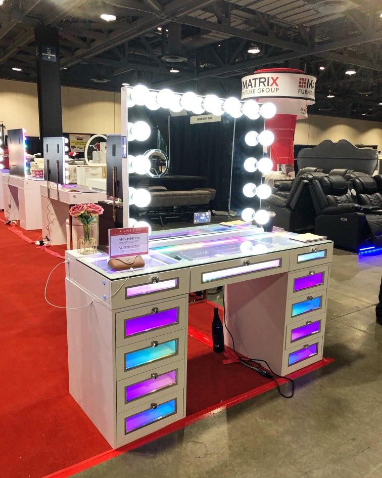 Vanity W/Bluetooth Speaker