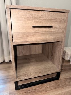 Night stand brand new