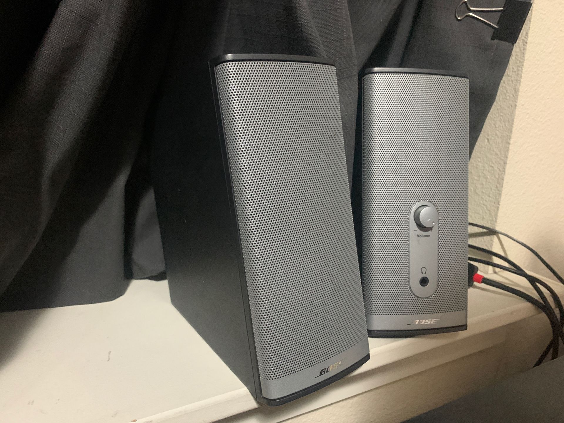 Bose desk speakers