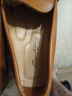 Men's leather loafers
