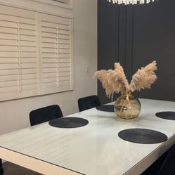 Black And White Dining Set 