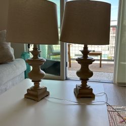 A Set Of 2 Night Lamps 