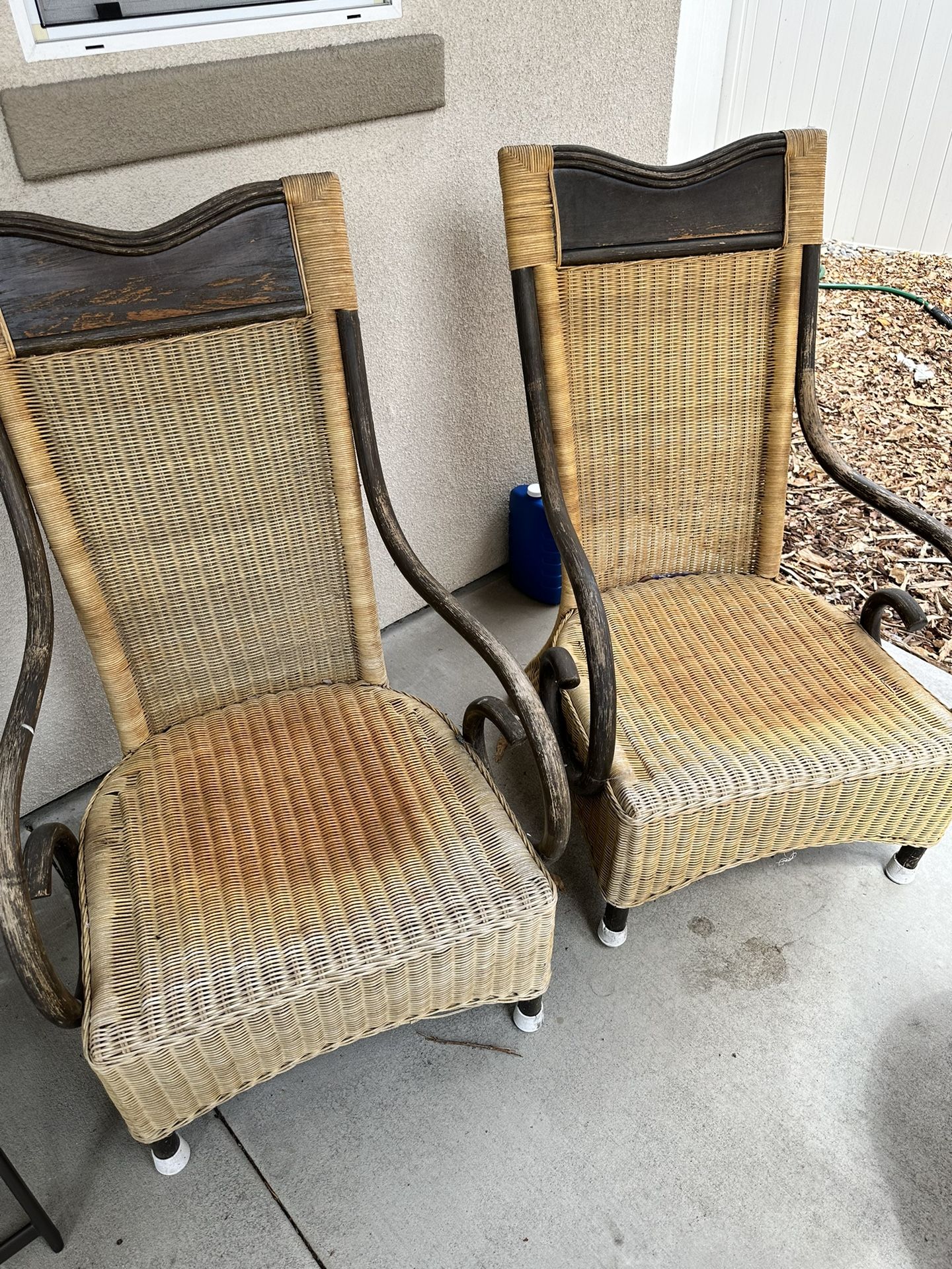 Free Patio Chairs for Sale in San Diego, CA OfferUp