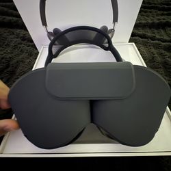 AirPod Max’s 