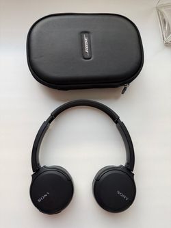 Sony wireless Bluetooth headphone and Bose case