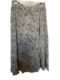 Japsa Women's XL Rayon Skirt with Leaf Pattern
