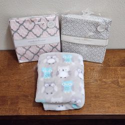 Baby Crib Sheets & Fleece Blanket