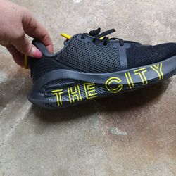 Under Armour Curry 6 FloTro 'The City'. This basketball sneaker 