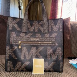 Michael KORS 