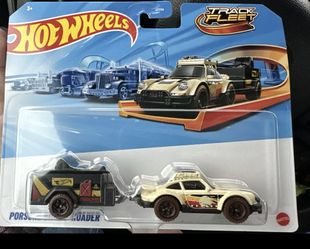 Hot Wheels Track Fleet 