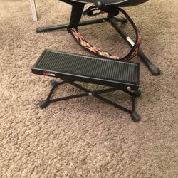 ProLine Deluxe Guitar foot stool