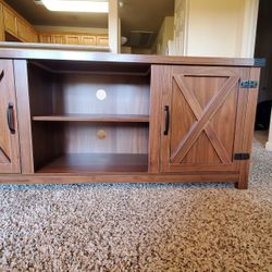 Modern Farmhouse TV Stand - Entertainment Center 