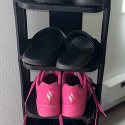 New Plastic Black Shoe Storage In Box (picture If Shoes Shows What It Looks Like When Assembled)