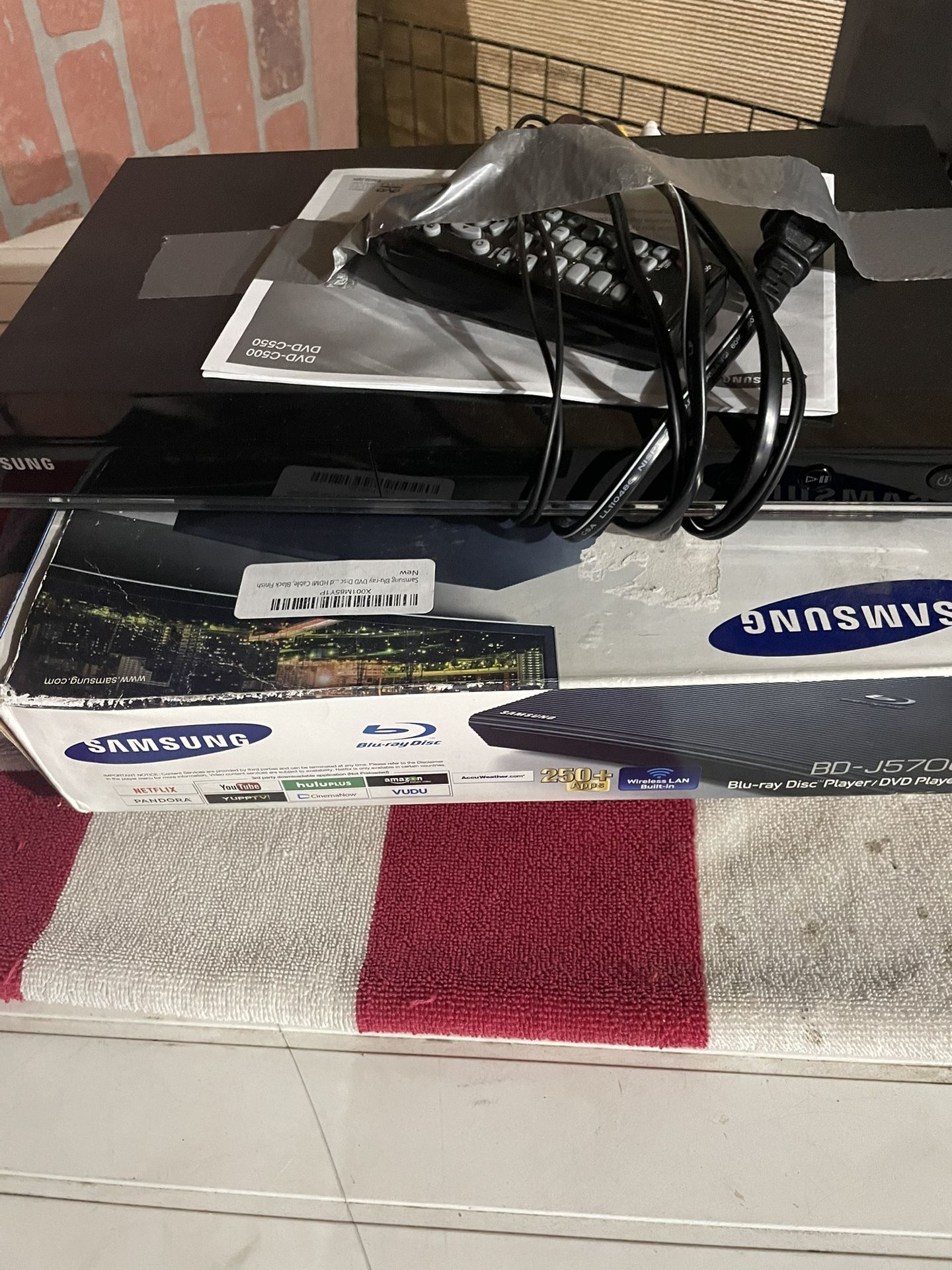 DVD Player Samsung 200$cash