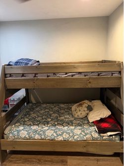 Twin and queen sized mattress bunk beds