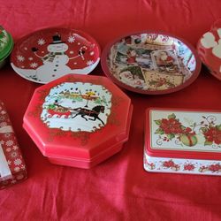 10 Christmas Tins and Trays