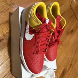 Nike Dunk Low Size 10.5