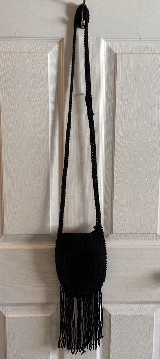 Black 60s Hippie Crossbody Bag With Fringes