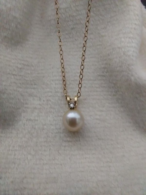 Vintage Pearl Neckalce
