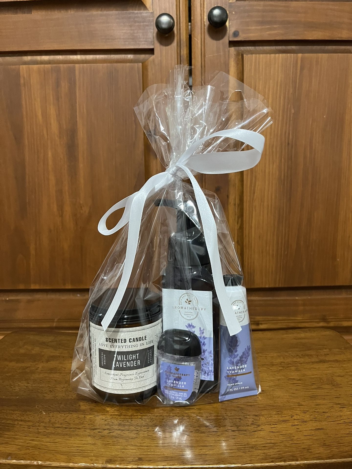 Lavender Aromatherapy Gift Set