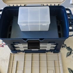 FLAMBEAU Zerust Front Loader Tackle Box.