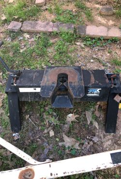 Reese 14 k 5th wheel