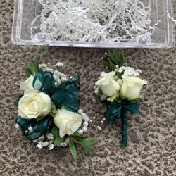 Prom Corsages And Boutonniere