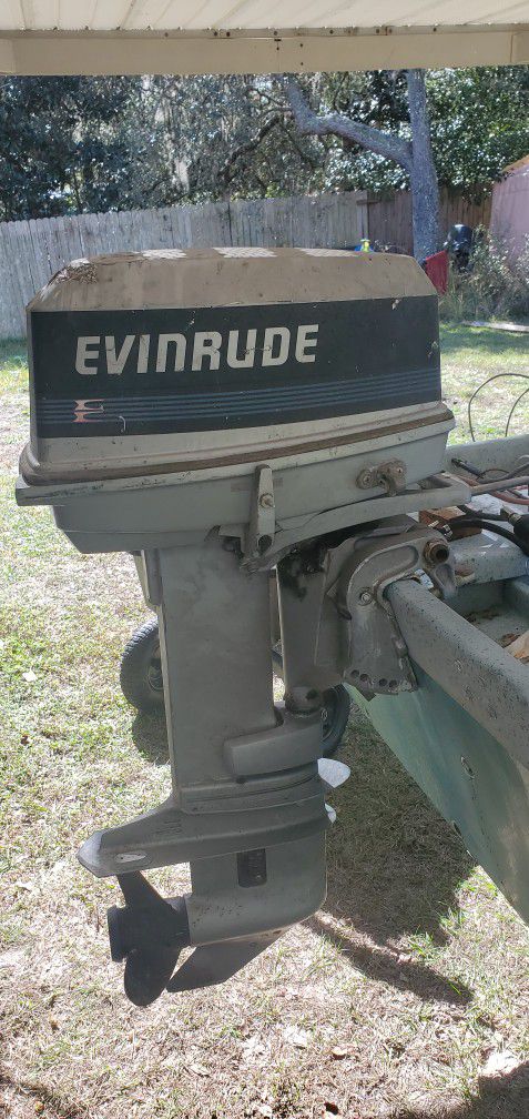 1987 Evinrude 30 hp Outboard Electric Start
