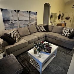 Like new 10’ X 8’ sectional Couch