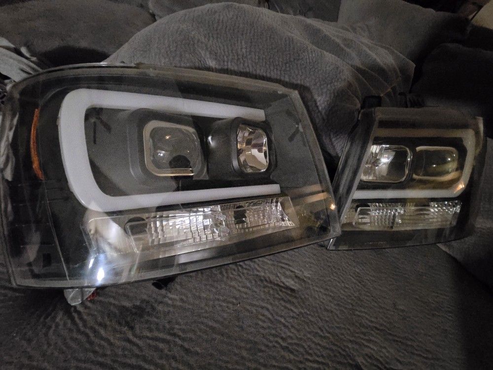 Chevy Tahoe 07-14 Spyder Healights