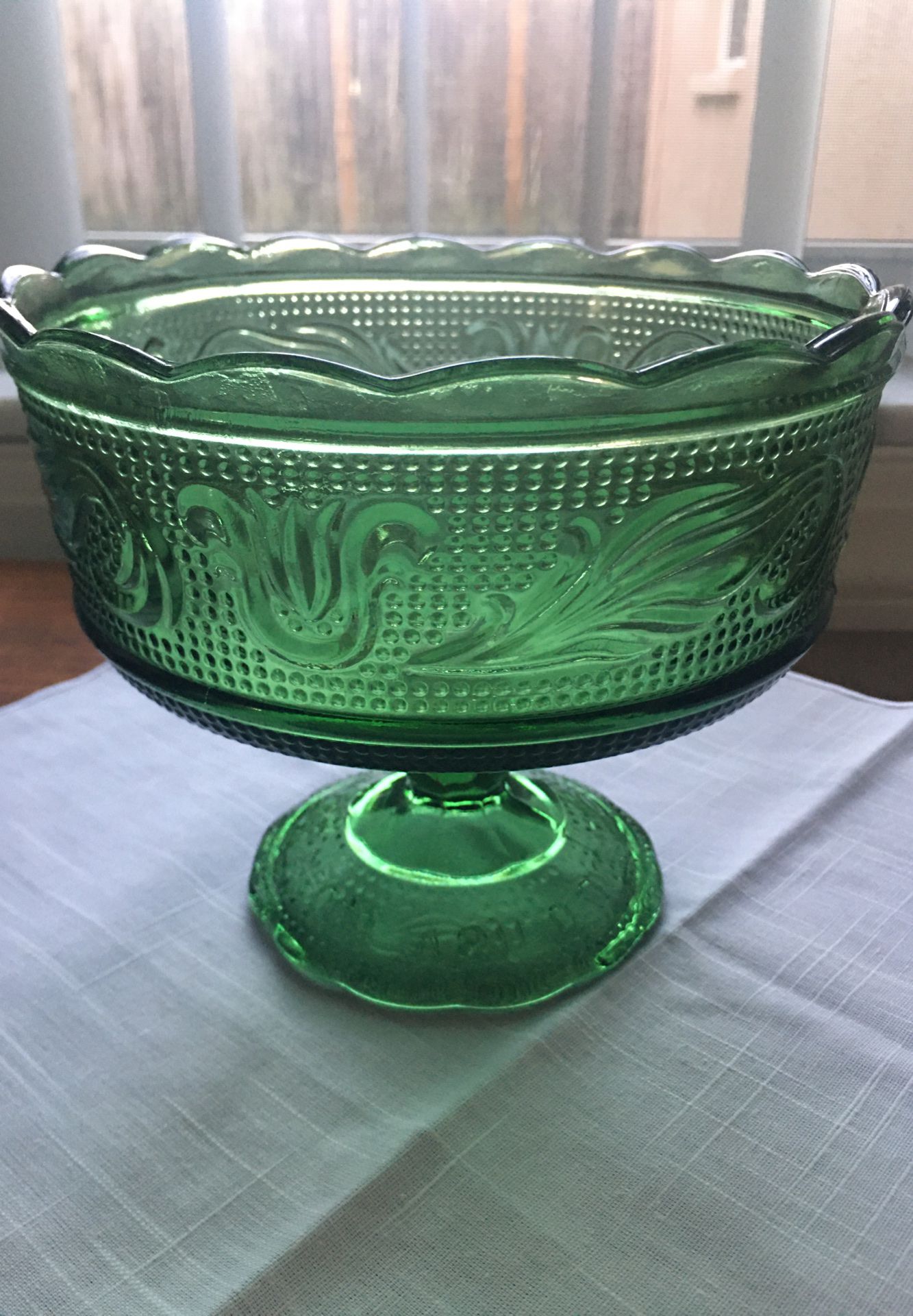 Vintage E O Brody Emerald Green Pressed Glass Pedestal Bowl/Candy Dish