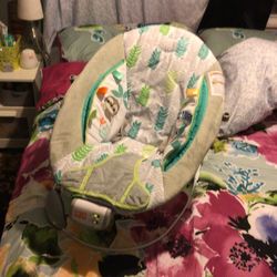 Chair For Babies . Vibrate And Music