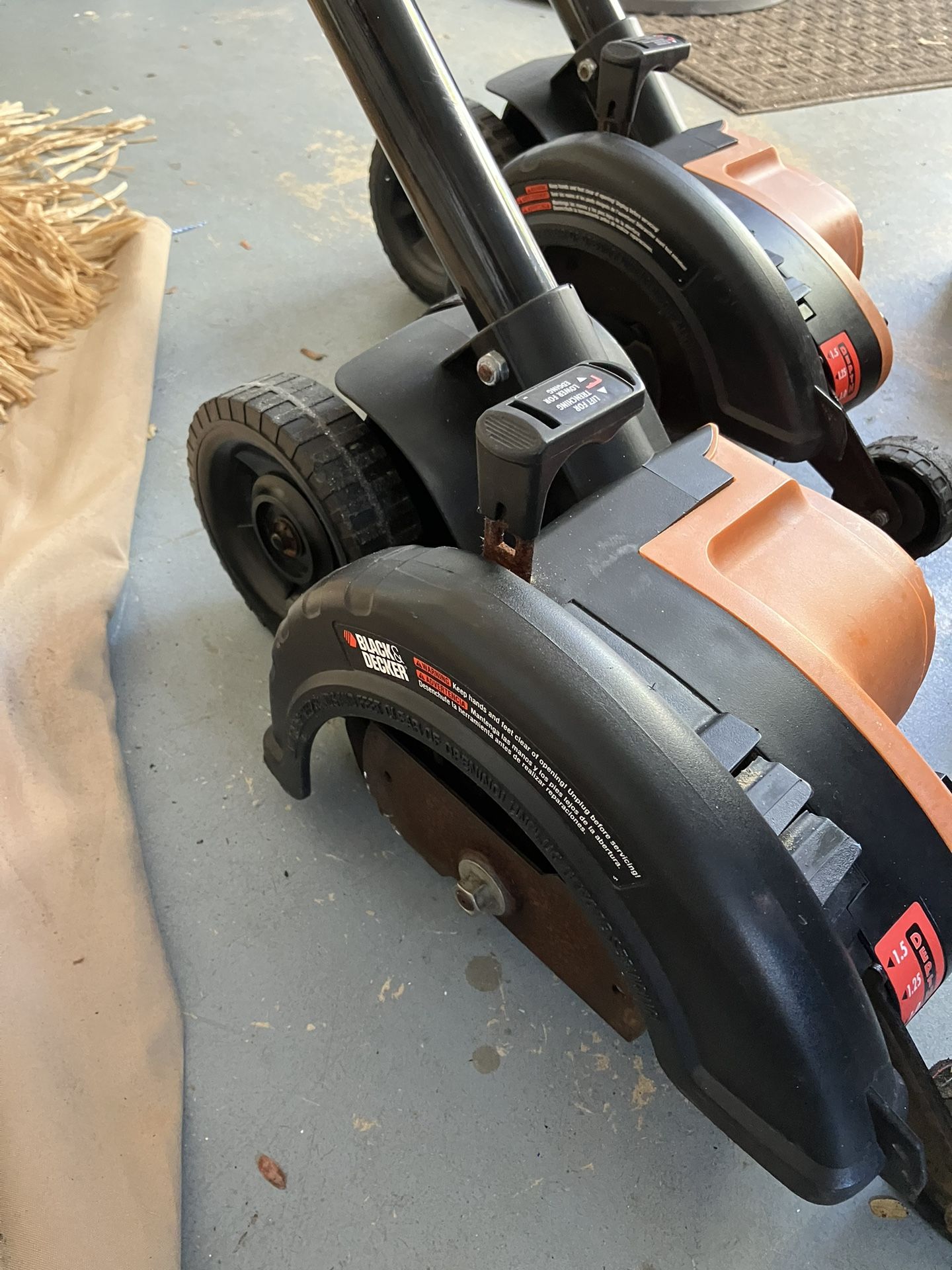 Black & Decker Edges Good Condition $30 each