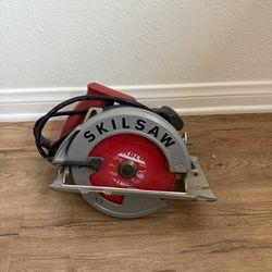 Left Handed Skillsaw 