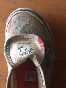 Girls Vans shoes