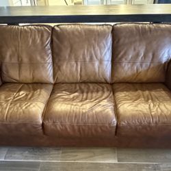 4-Piece Full Italian Leather Living Room Set - Made In Italy - Good Condition!