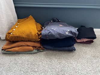 Maternity clothing