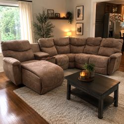 La-Z-Boy 5-Piece Reclining Sectional with Chaise & Console