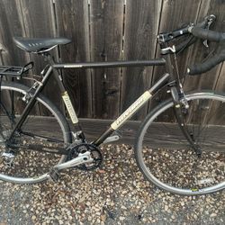 NOVARA RANDONEE TOURING ROAD BIKE