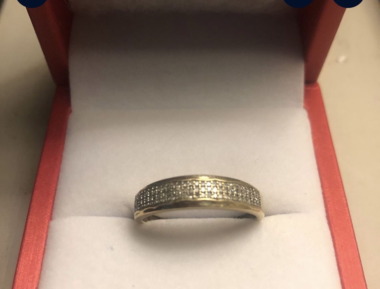 10k Men’s Gold Ring (size 10)