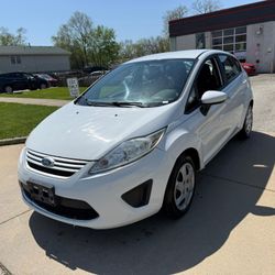2012 Ford Fiesta