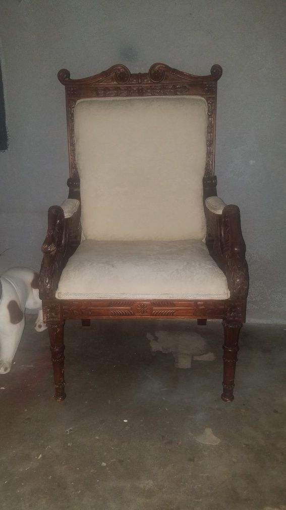 Antique Throne chair