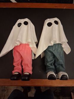 Ghost Couple Figurine Set of 2