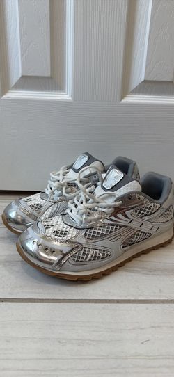 Bottega 9.5