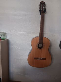 Fender cn60s guitar